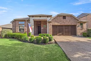 820 Wilmington Ln, Aubrey, TX 76227 - Photo 1