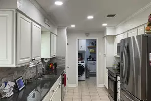 341 Cedarwood Ln, Hewitt, TX 76643 - Photo 6