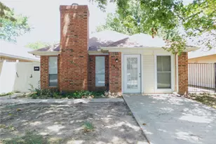 1913 Mack Pl, Denton, TX 76209 - Photo 2
