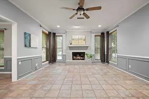 107 Buffalo Creek Cir, Waxahachie, TX 75165 - Photo 8
