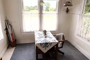 709 W St Charles St, Eastland, TX 76448 - Photo 18