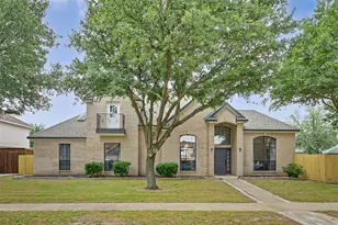 2735 Water Oak Dr, Grand Prairie, TX 75052 - Photo 1