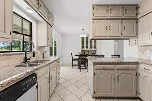 608 S Colorado St, Whitney, TX 76692 - Photo 18