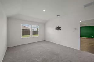 2315 Hydrangea Dr, Pilot Point, TX 76258 - Photo 18