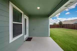 2315 Hydrangea Dr, Pilot Point, TX 76258 - Photo 32
