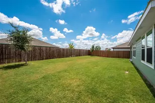 2315 Hydrangea Dr, Pilot Point, TX 76258 - Photo 34