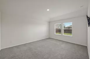 2315 Hydrangea Dr, Pilot Point, TX 76258 - Photo 18