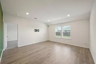 2315 Hydrangea Dr, Pilot Point, TX 76258 - Photo 14