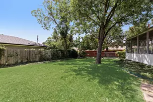 1213 Elmwood Dr, Richardson, TX 75080 - Photo 22