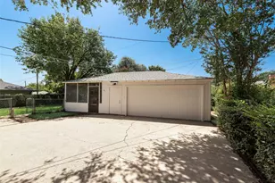 1213 Elmwood Dr, Richardson, TX 75080 - Photo 24