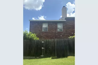 3917 Brandon Park Drive, Garland, TX 75044 - Photo 16