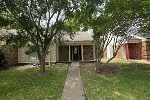 713 Denmark Dr, Mesquite, TX 75149 - Photo 1