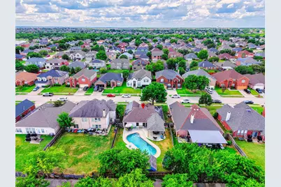 403 Creek Point Lane, Arlington, TX 76002 - Photo 36