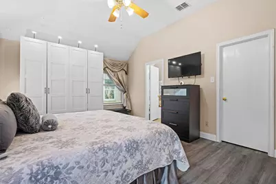 403 Creek Point Lane, Arlington, TX 76002 - Photo 14