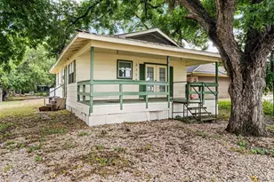 2715 S 2nd St, Waco, TX 76706 - Photo 2