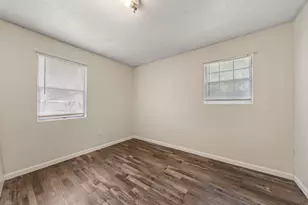 2715 S 2nd St, Waco, TX 76706 - Photo 6