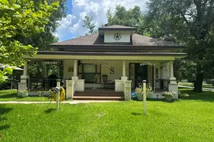 490 E Holley, Alba, TX 75410 - Photo 1