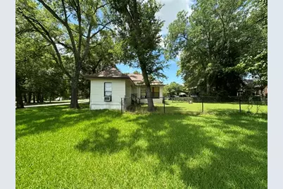 490 E Holley, Alba, TX 75410 - Photo 24