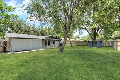 13333 Challaburton Drive, Farmers Branch, TX 75234 - Photo 24