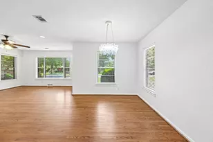 917 Dewitt Cir, Dallas, TX 75224 - Photo 6