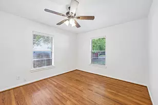 917 Dewitt Cir, Dallas, TX 75224 - Photo 20