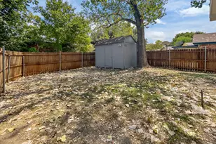 6210 Glenmoor Dr, Garland, TX 75043 - Photo 18