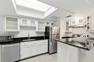 6374 Bordeaux Ave, Dallas, TX 75209 - Photo 10
