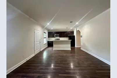 310 S Justin Avenue, Dallas, TX 75211 - Photo 4
