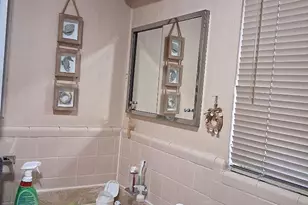 61 Somerset Terrace, Bedford, TX 76022 - Photo 14