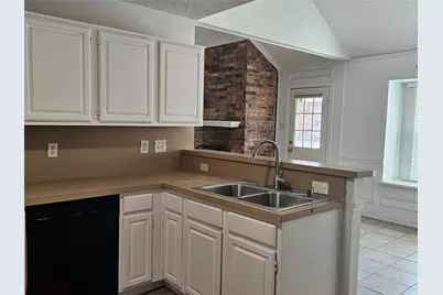 2329 Shalimar Drive, Garland, TX 75040 - Photo 10