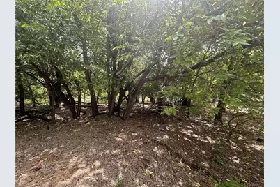 5506 Mercedes Circle, Granbury, TX 76048 - Photo 2
