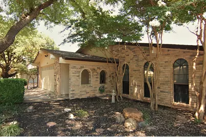 2619 Creekview Drive, Arlington, TX 76016 - Photo 2