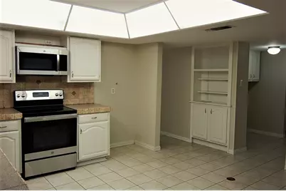 2619 Creekview Drive, Arlington, TX 76016 - Photo 8