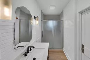701 N 32nd St, Waco, TX 76707 - Photo 18