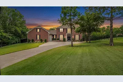 2506 Oakbrook Circle, Sherman, TX 75092 - Photo 2