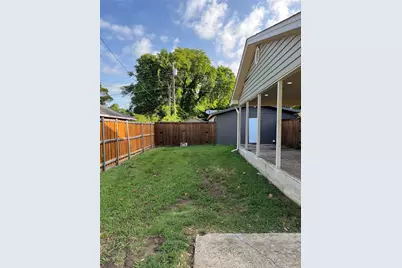 607 Cain Street, Lake Dallas, TX 75065 - Photo 18