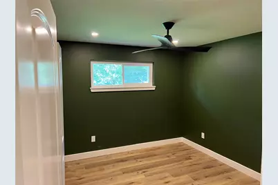 607 Cain Street, Lake Dallas, TX 75065 - Photo 8