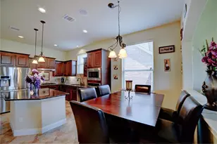 4421 Holburn Dr, McKinney, TX 75070 - Photo 2