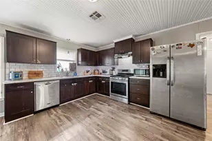 309 S Fair Park St, Riesel, TX 76682 - Photo 6