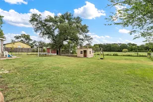 309 S Fair Park St, Riesel, TX 76682 - Photo 18