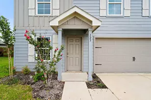 123 Cooper Dr, Cleburne, TX 76031 - Photo 2