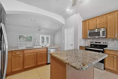 9704 Grandview Drive, Denton, TX 76207 - Photo 12