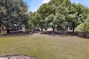 9704 Grandview Dr, Denton, TX 76207 - Photo 40