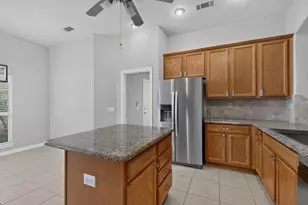 9704 Grandview Dr, Denton, TX 76207 - Photo 10