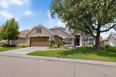 9704 Grandview Drive, Denton, TX 76207 - Photo 2