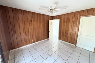 346 Marshall Smith Dr, Del Rio, TX 78840 - Photo 10