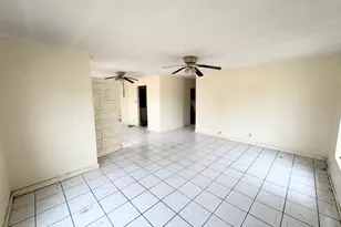346 Marshall Smith Dr, Del Rio, TX 78840 - Photo 6