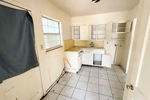 346 Marshall Smith Dr, Del Rio, TX 78840 - Photo 8