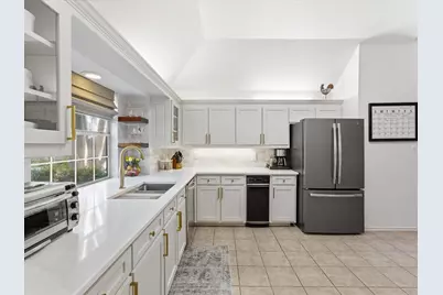 201 Coach House Circle, Fort Worth, TX 76108 - Photo 12