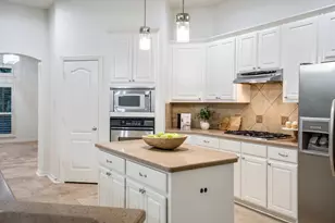 804 Sword Bridge Dr, Lewisville, TX 75056 - Photo 12